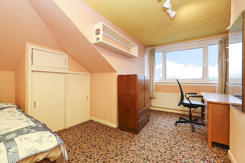 Double Bedroom 4