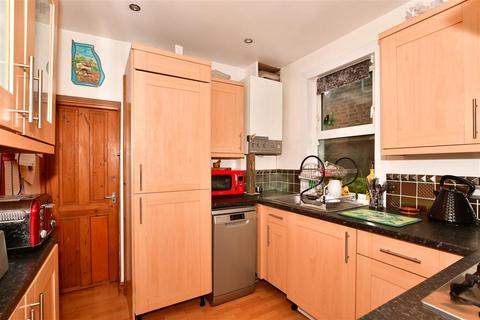 60 Bingham Road, Rochester, ME2 4JJ