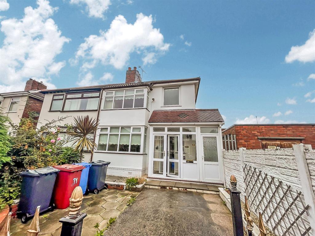 Bedburn Drive, Liverpool, L36 4NL 3 bed semidetached house £150,000