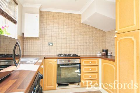 70 Elmdon Road, South Ockendon, RM15 5BF
