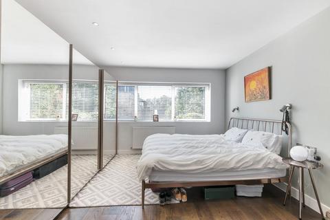 Flat 3, 24 Anerley Hill, London, SE19 2AD