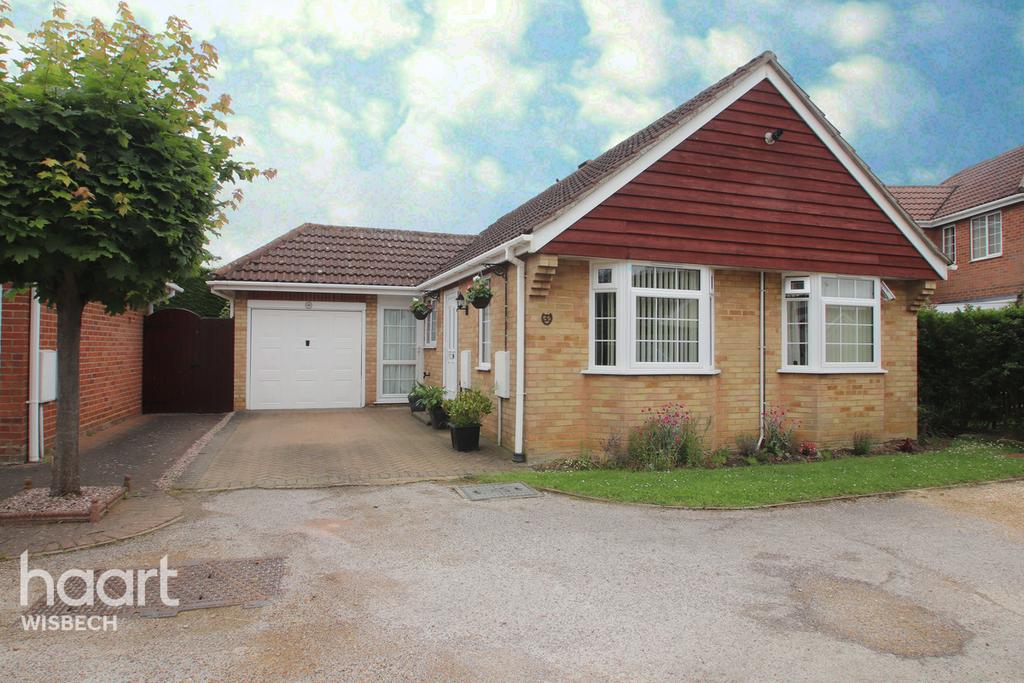 Kestrel Drive, Wisbech 2 bed bungalow £210,000