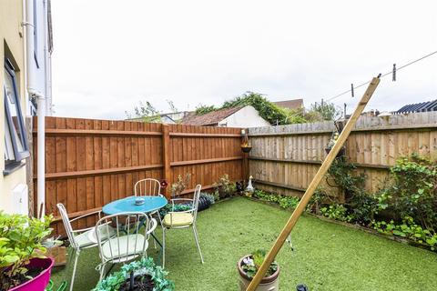 2 Smyth Lane, Bristol, BS3 2DE
