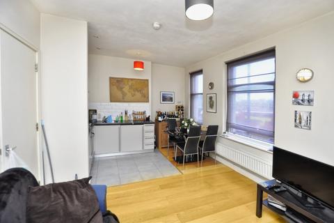 1 bedroom flat for sale, North End Road, Golders Green NW11