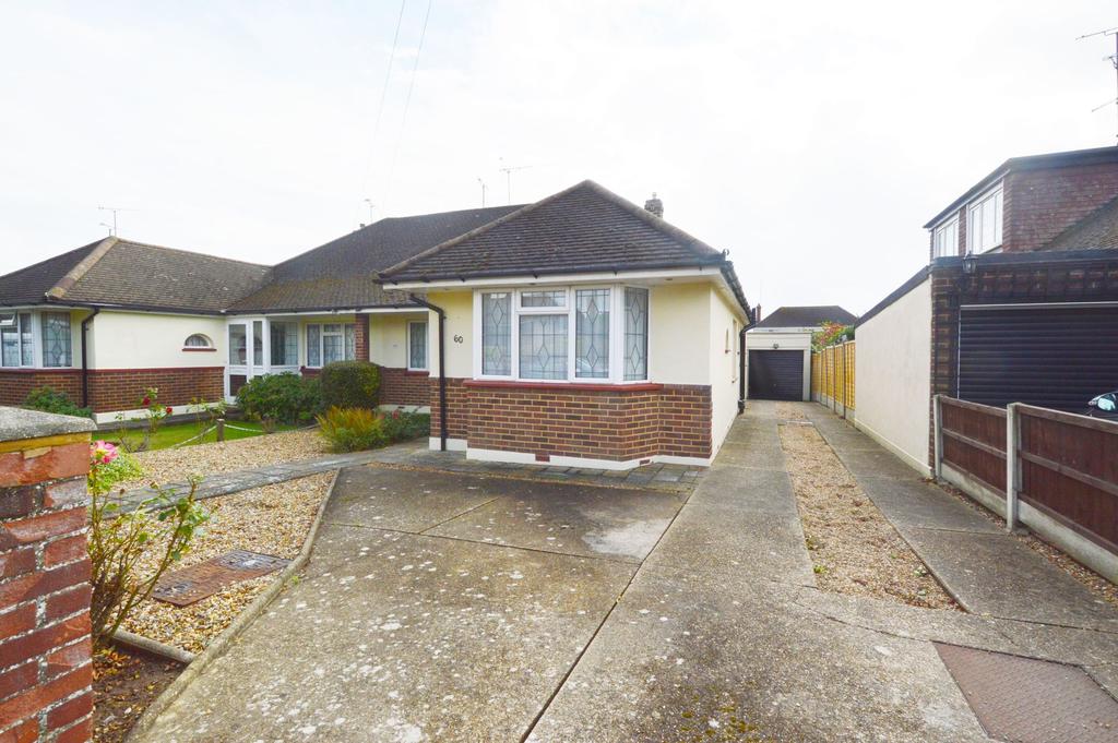 Glynde Way, SouthendOnSea, SS2 3 bed property £415,000