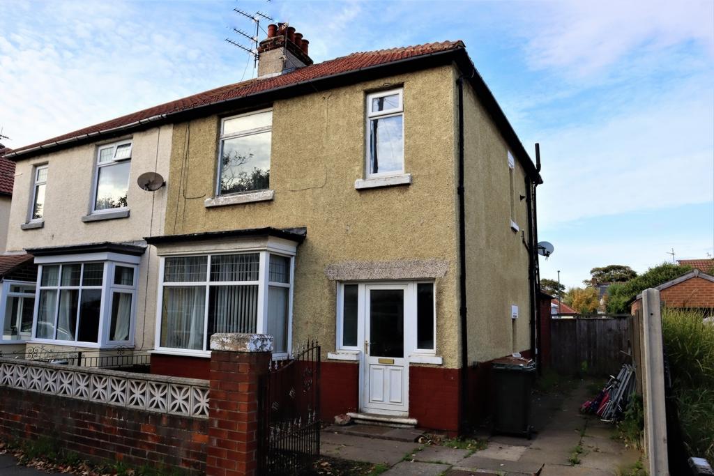 Victoria Avenue, Redcar, TS10 3 bed house £115,000