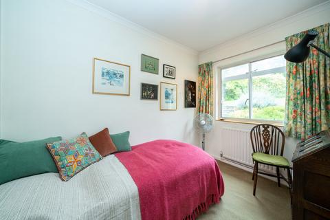 58 Bridgewater Road, Berkhamsted, HP4 1JB