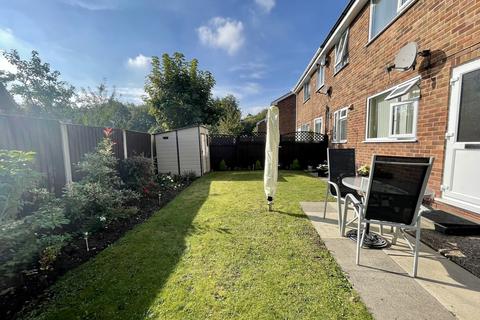 2 Ambleside Way, Gedling, Nottingham, NG4 2QY