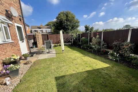 2 Ambleside Way, Gedling, Nottingham, NG4 2QY