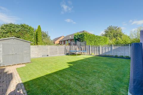 18 Fullbrook Close, Shirley, Solihull, B90 4UB