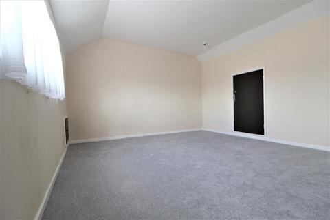 2 Denmead Road, Croydon, CR0 3TA