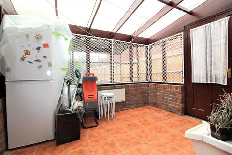 2 Denmead Road, Croydon, CR0 3TA