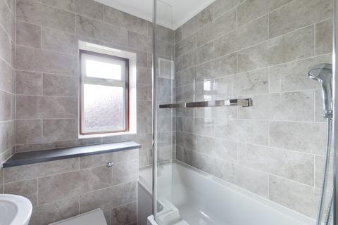 14 Cleves Way, Ruislip, HA4 9QB