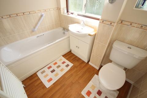 18 Cedar Drive, Sutton At Hone, Dartford, DA4 9EN