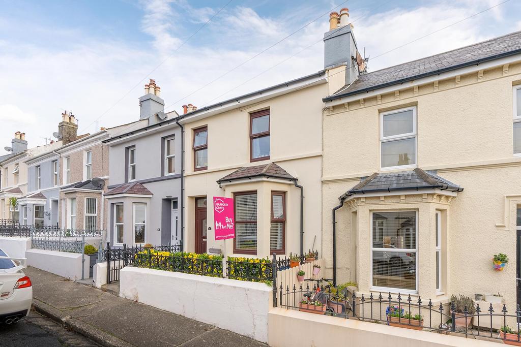 6, Victoria Avenue, Douglas 3 bed terraced house £269,000