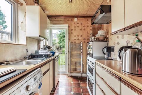 5 Dulverton Road, South Croydon, CR2 8PJ