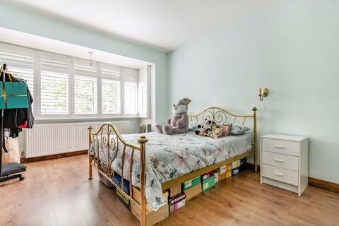 5 Dulverton Road, South Croydon, CR2 8PJ