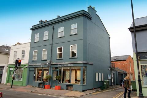 Suffolk Road, Cheltenham