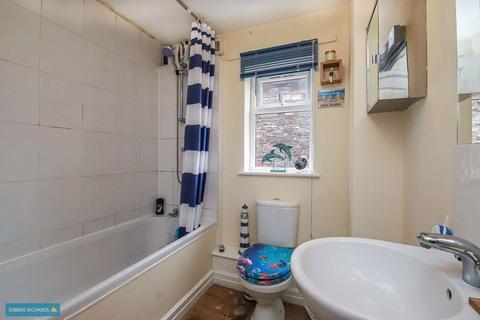 The Infant School Crosslands, Tonedale, Wellington, TA21 0AS