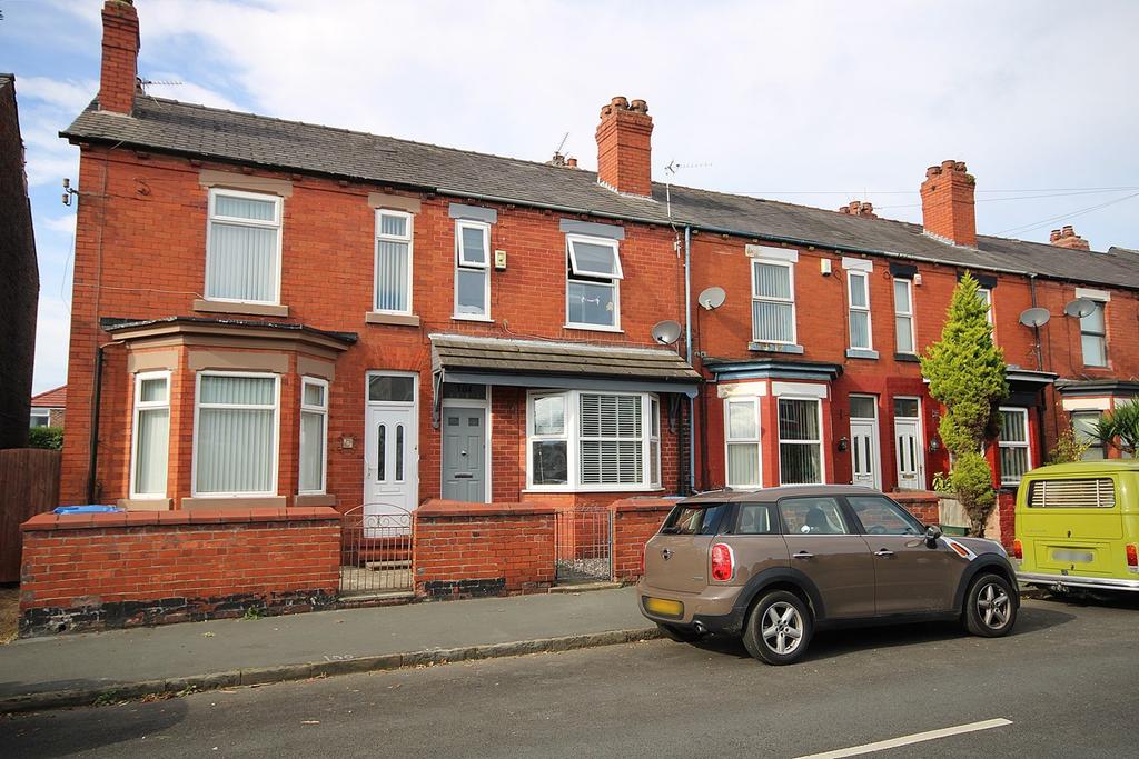 Hood Lane, Great Sankey, Warrington, WA5 3 bed terraced house £180,000