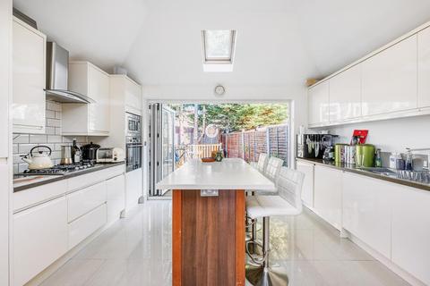 26a Studland Road, London, W7 3QX