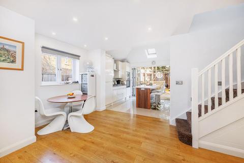 26a Studland Road, London, W7 3QX