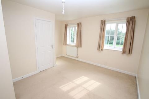 5 Campbell Road, Hawkinge, Folkestone, CT18 7TL