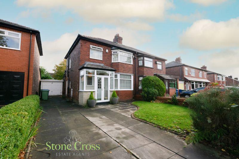 Henfold Road, Astley M29 7FU 3 bed semidetached house £290,000