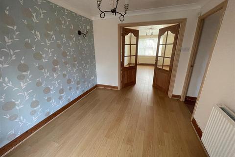 5 Waun Deri, Pembrey, Burry Port, SA16 0LF