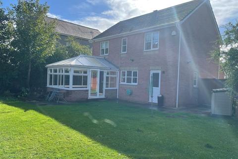 5 Waun Deri, Pembrey, Burry Port, SA16 0LF