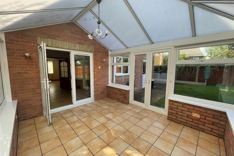 5 Waun Deri, Pembrey, Burry Port, SA16 0LF