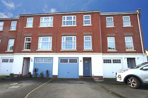 66 Hazel Pear Close, Horwich, Bolton, BL6 5GS