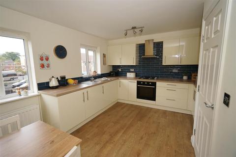 66 Hazel Pear Close, Horwich, Bolton, BL6 5GS