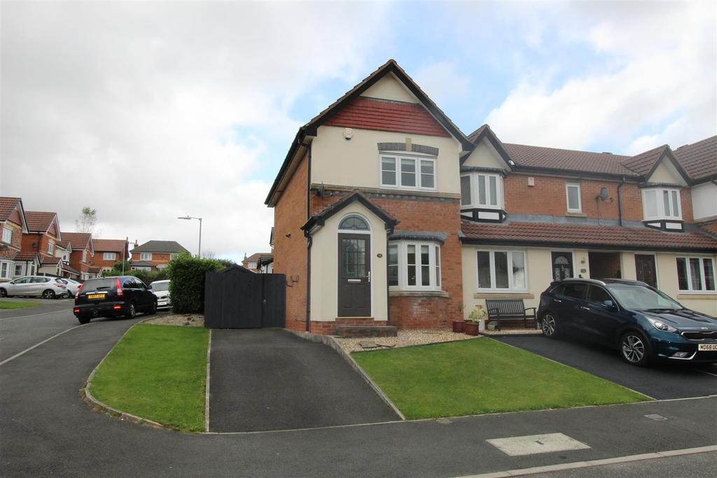 Lowerbrook Close, Horwich, Bolton 2 bed mews £190,000