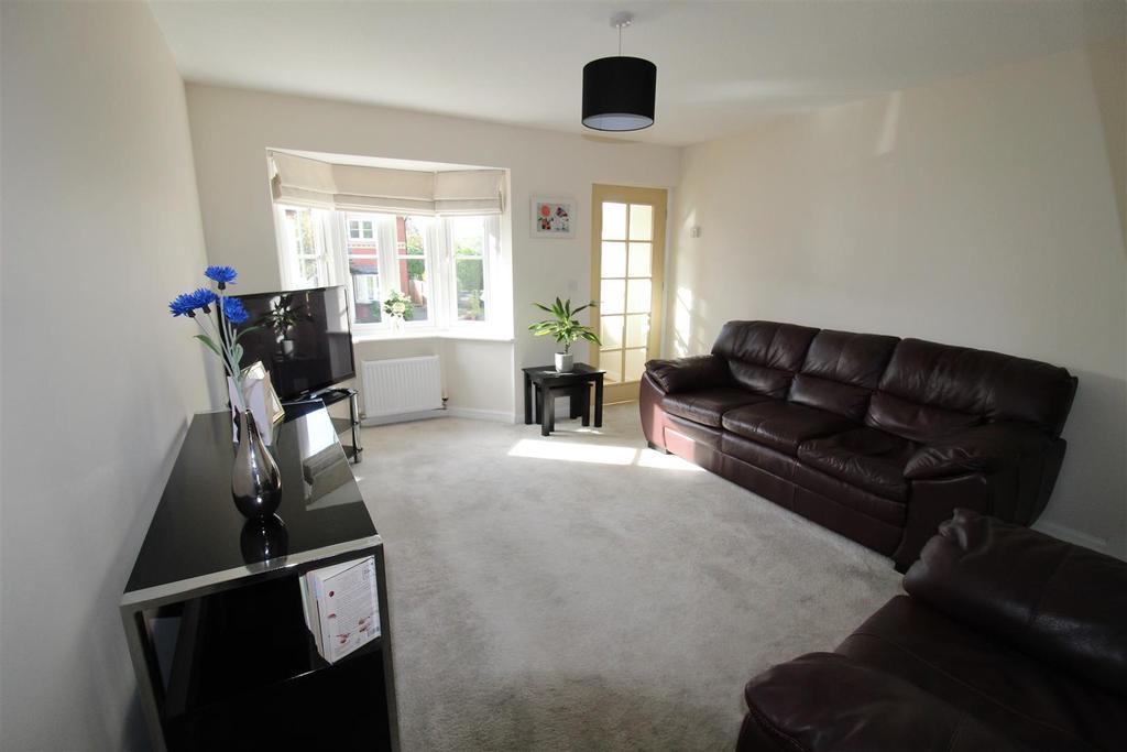 Lowerbrook Close, Horwich, Bolton 2 bed mews £190,000