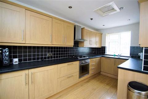 30 Broadway, Leeds, LS15 0LX