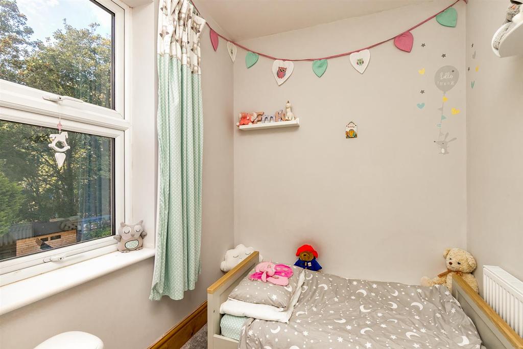 Bedroom 2 (1).jpg