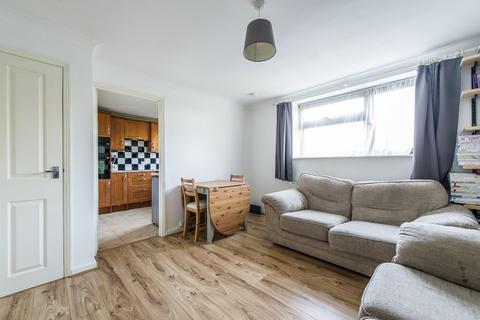 Flat 105b, West View Court Mounts Road, Greenhithe, DA9 9ND
