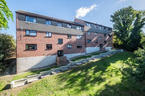 Flat 105b, West View Court Mounts Road, Greenhithe, DA9 9ND