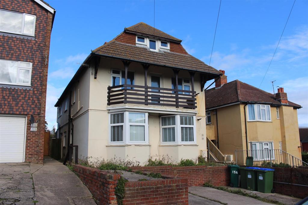 Claremont Road, SEAFORD 2 bed £225,000