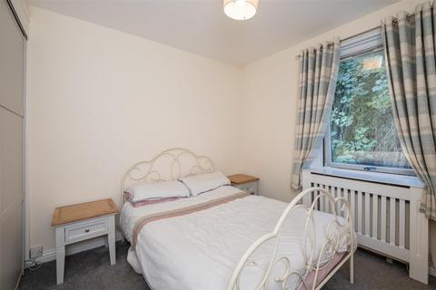38 Alma Road, Fort William, PH33 6HB