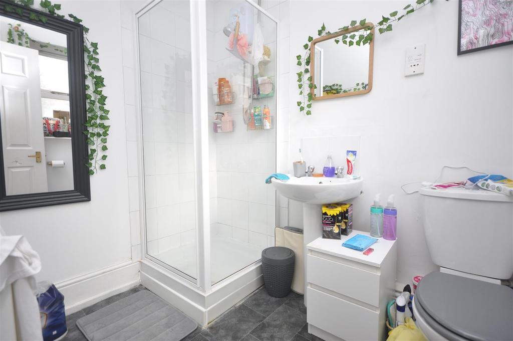 Claremont Terrace, York 1 bed house £600 pcm (£138 pw)
