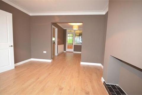 3 bedroom semi-detached house to rent, The Reddings, Mill Hill, NW7