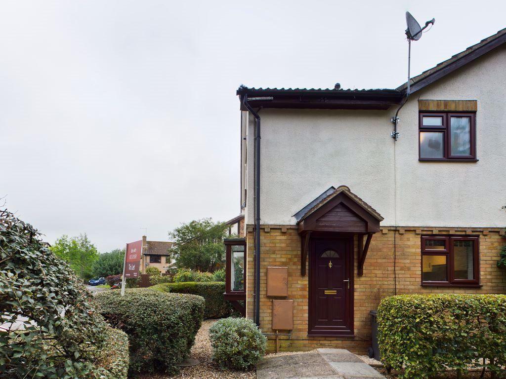 PETERSFIELD CLOSE, CHINEHAM 1 bed terraced house £800 pcm (£185 pw)