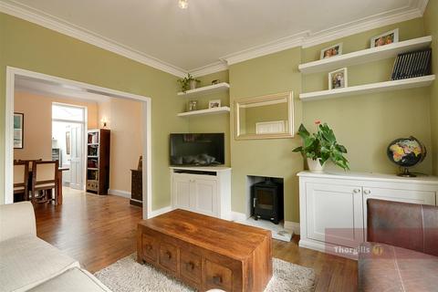 43 Newton Road, Isleworth, TW7 6QD