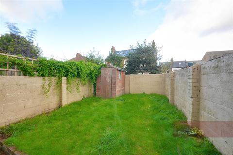 43 Newton Road, Isleworth, TW7 6QD