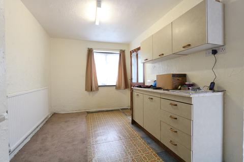 31 Canberra Square, Tilbury, RM18 7PH