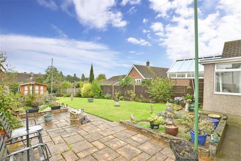 61 Lewis Road, Istead Rise, Gravesend, DA13 9JQ