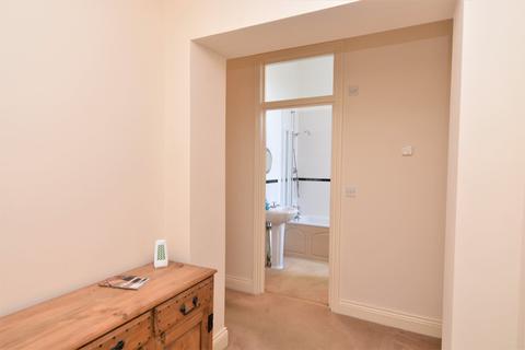 3 Horseshoe Crescent, Shoeburyness, Southend-on-sea, SS3 9WL