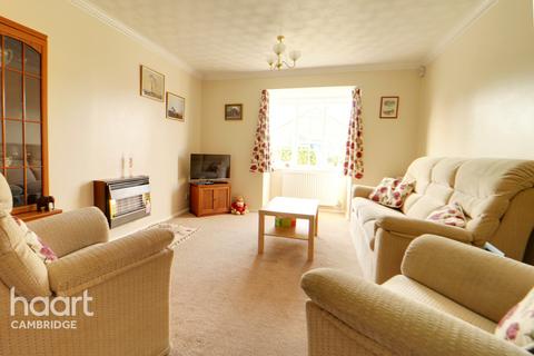 61 Fulbourn Old Drift, Cambridge, CB1 9ND